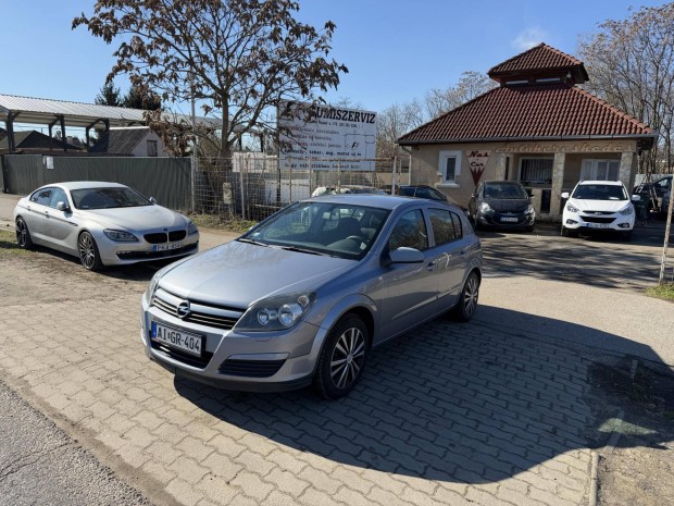 Opel Astra H 1.4 Enjoy