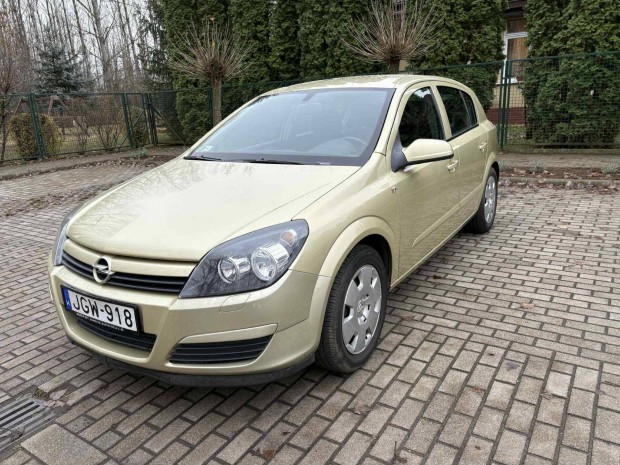 Opel Astra H 1.4 Enjoy Els Tulajdonostl / 71....