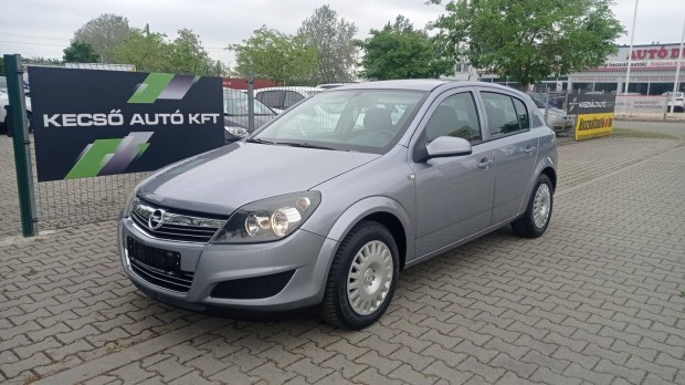 Opel Astra H 1.4 Essentia