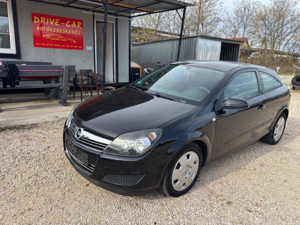 Opel Astra H 1.4 GTC Enjoy