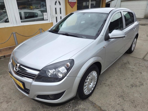 Opel Astra H 1.6 Classic III