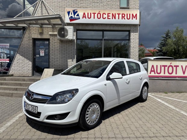 Opel Astra H 1.6 Classic III Magyar-1 Tulaj-VEZ...