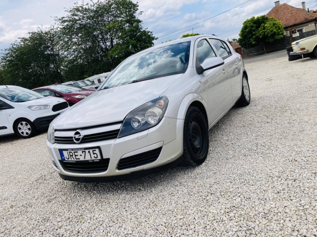 Opel Astra H 1.6 Cosmo Kamatmentes Rszletre ME...