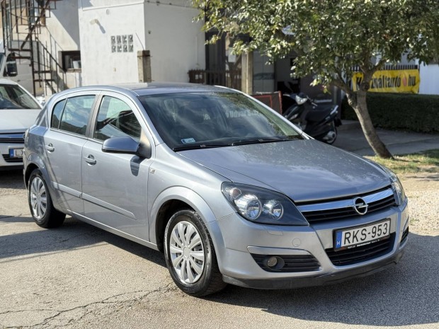 Opel Astra H 1.6 Cosmo !113 Ezer KM! !6 ve Egy...