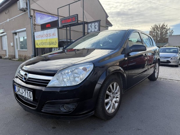 Opel Astra H 1.6 Elegance