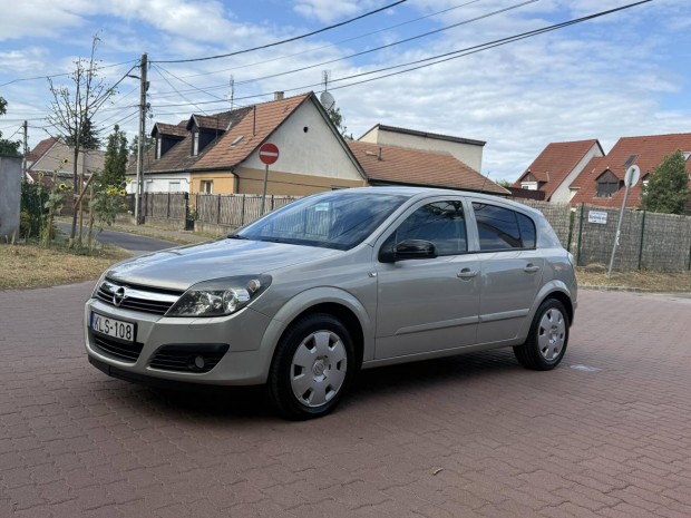 Opel Astra H 1.6 Elegance Jéghideg klíma