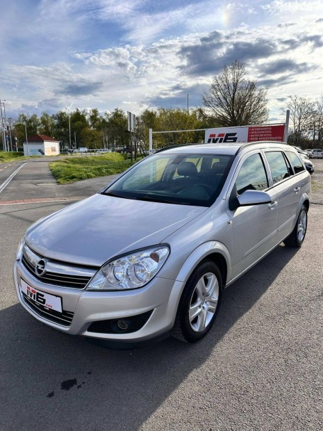 Opel Astra H 1.6 Enjoy 1.6 benzines.148.000km V...