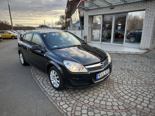 Opel Astra H 1.6 Enjoy