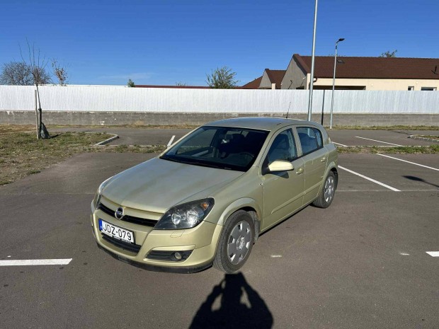 Opel Astra H 1.6 Enjoy