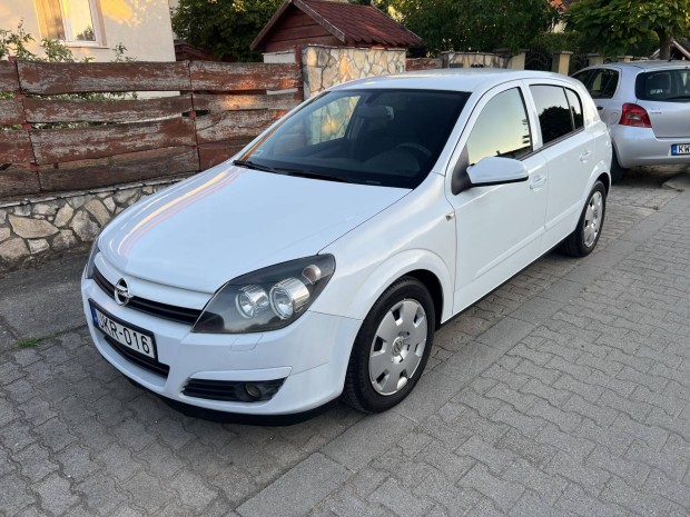 Opel Astra H 1.6 Enjoy M.o-i.Hideg Klma.Els-H...
