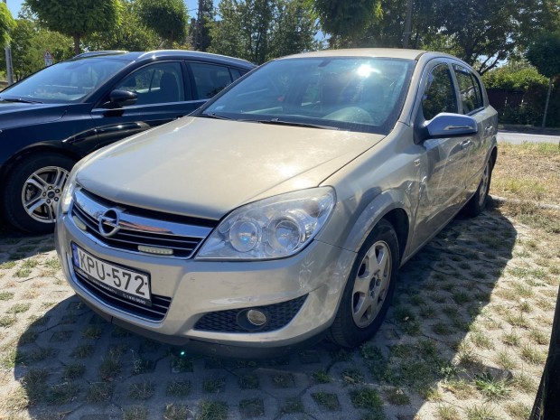 Opel Astra H 1.6 Enjoy Magyar!