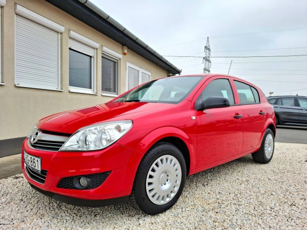 Opel Astra H 1.6 Enjoy Vez.Szervzknyv.Magyar...