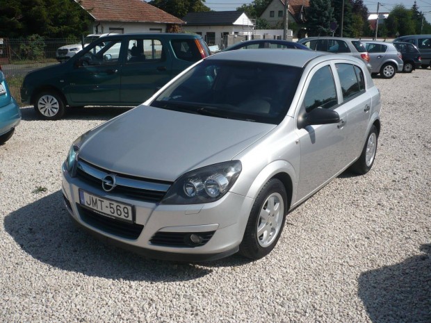 Opel Astra H 1.6 Essentia