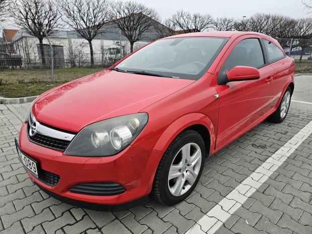 Opel Astra H 1.6 GTC Cosmo