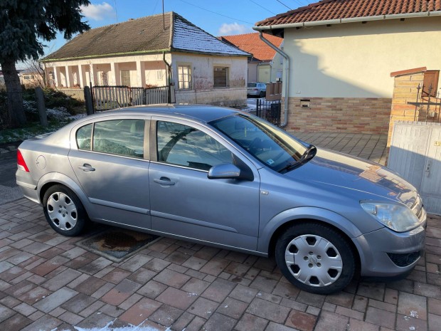 Opel Astra H 1,7 CDTI Enjoy