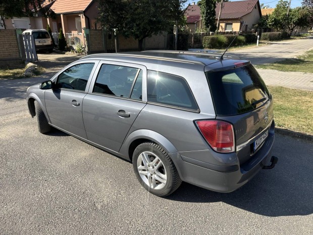 Opel Astra H 1.7 CDTI Essentia Hideg klíma! Új...