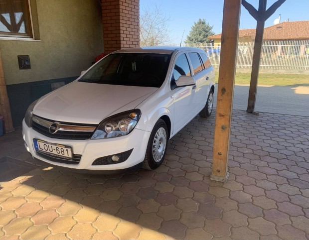 Opel Astra H 1.7 CDTI 
