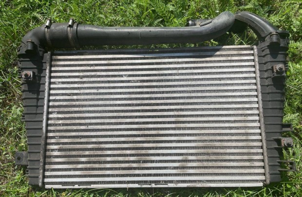 Opel Astra H 1.7 CDTi Intercooler hűtő , Levegőcső