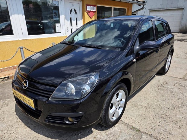 Opel Astra H 1.8 Enjoy