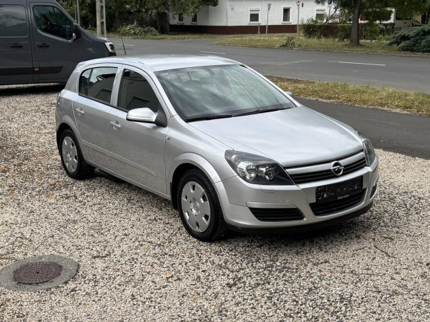 Opel Astra H 1.8 Enjoy