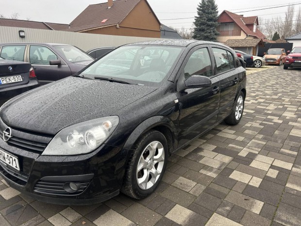 Opel Astra H 1.8 Sport