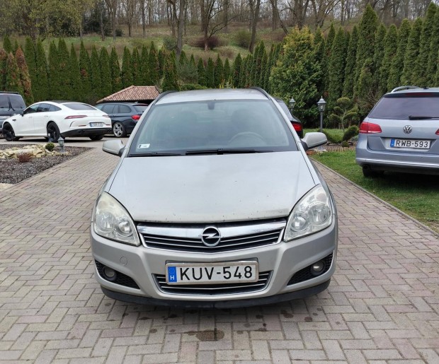 Opel Astra H 1.9 CDTI Enjoy