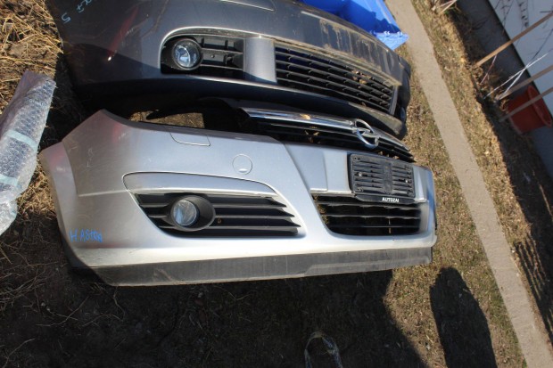 Opel Astra H 2004-2011 első lökhárító komplett