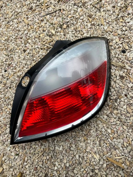 Opel Astra H 5 ajts hts lmpa jobb bal