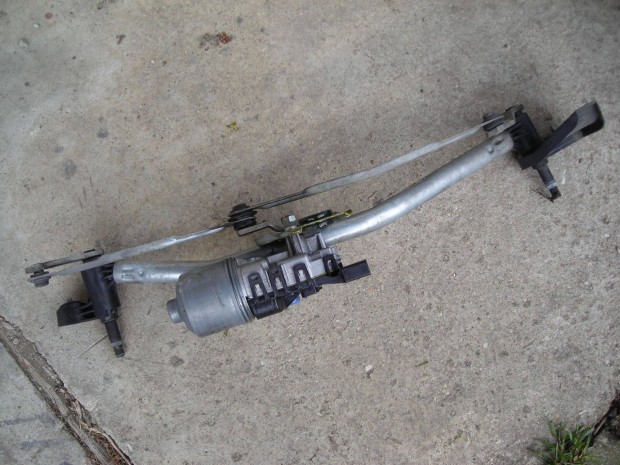 Opel Astra H Ablaktörlő motor első / hátsó ,Ablakemelő motor + szerk