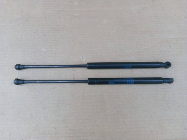 Opel Astra H Cabrio csomagtr ajt teleszkp 42cm