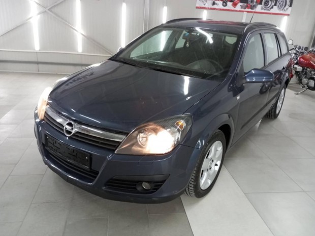 Opel Astra H Caravan 1.4 Cosmo Sorsz�m:30