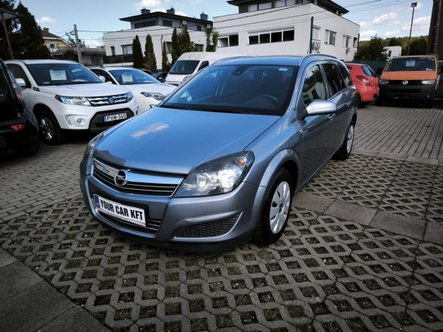 Opel Astra H Caravan 1.4 Enjoy