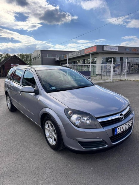 Opel Astra H Caravan 1.6 Enjoy 1.6 benzines klí...