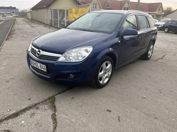 Opel Astra H Caravan 1.6 Enjoy