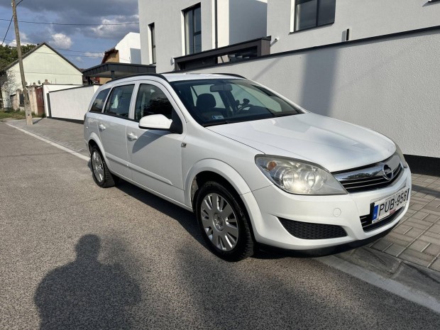 Opel Astra H Caravan 1.6 Essentia 173.000 KM!