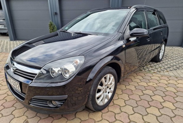 Opel Astra H Caravan 1.6 Essentia 1.6 Twinport...