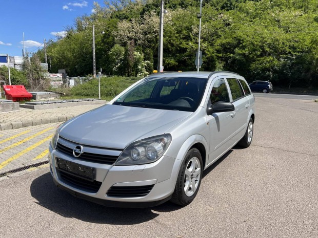 Opel Astra H Caravan 1.6 Essentia Klms! Szp...