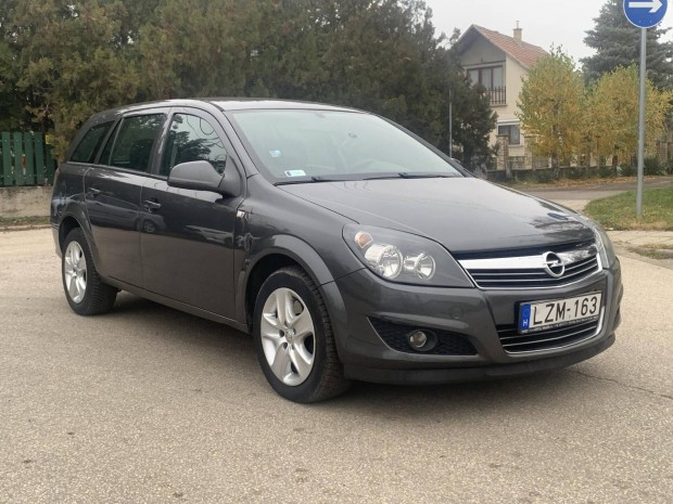 Opel Astra H Caravan 1.7 CDTI Classic III