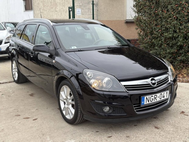 Opel Astra H Caravan 1.7 CDTI Cosmo / 10 ve 1...