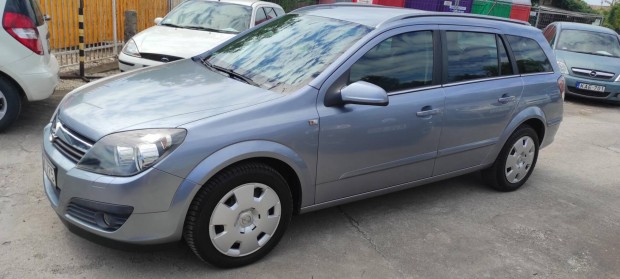 Opel Astra H Caravan 1.7 CDTI Enjoy Magyarorszá...