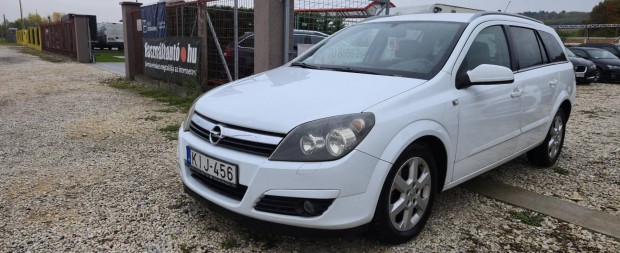 Opel Astra H Caravan 1.7 CDTI Essentia 2 év vizsga