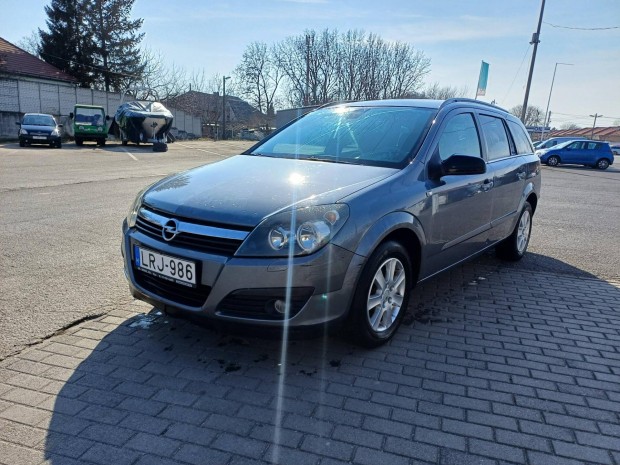 Opel Astra H Caravan 1.7 CDTI Essentia Friss m...