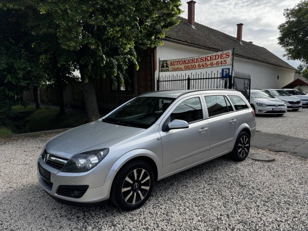 Opel Astra H Caravan 1.8 Enjoy