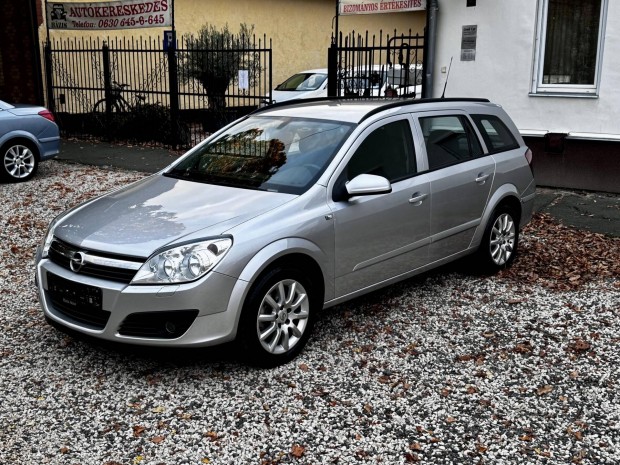 Opel Astra H Caravan 1.8 Enjoy