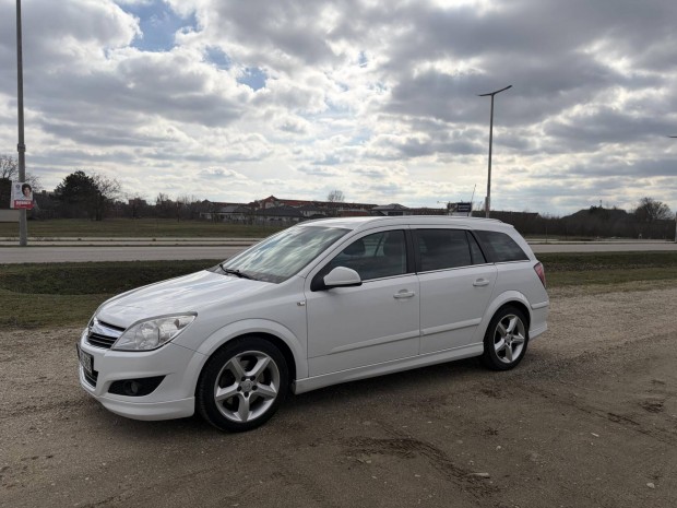 Opel Astra H Caravan 1.9 CDTI Cosmo Automata V�lt�