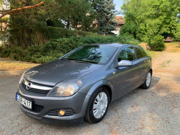 Opel Astra H GTC 1.4 Enjoy