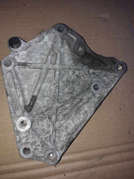 Opel Astra H Genertor Tart Bak