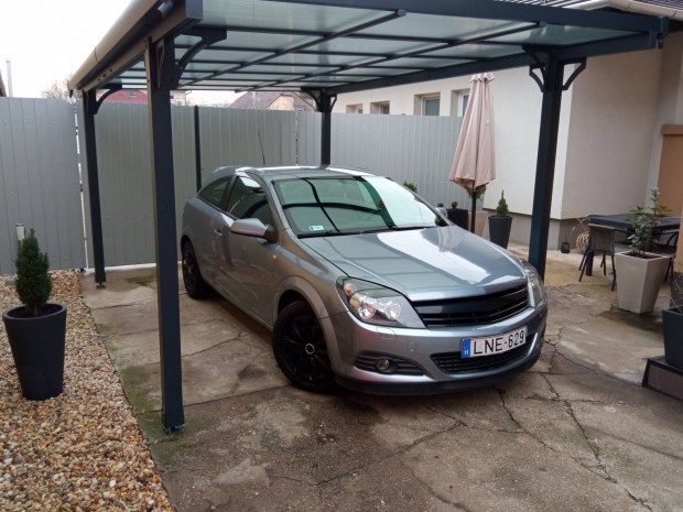 Opel Astra H Gtc 2009