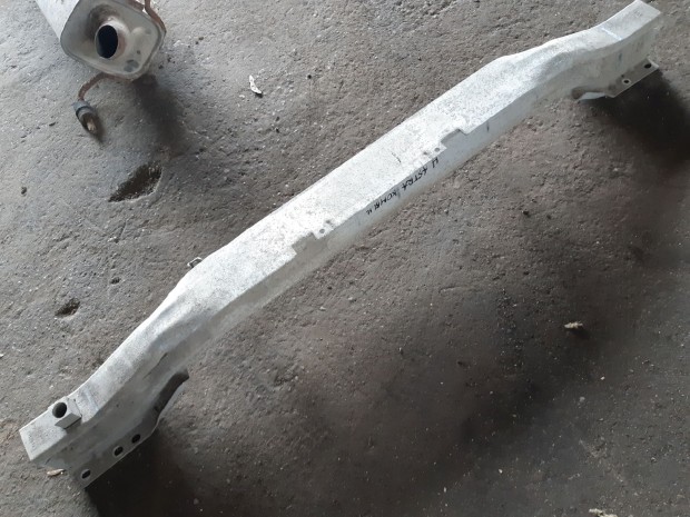 Opel Astra H H�ts� L�kh�r�t� Merev�t�