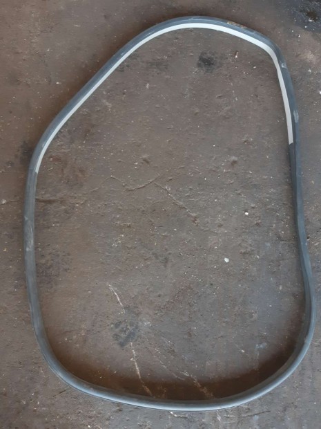 Opel Astra H Jobb H�ts� Ajt� Gumik�der